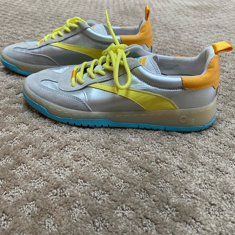 Oncept silver and yellow Panama Sneakers